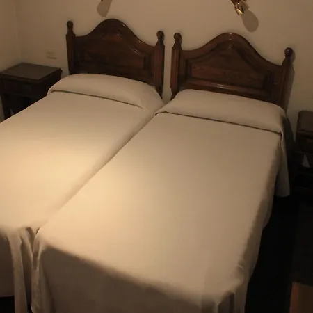 Los Perales Hotel 2*
