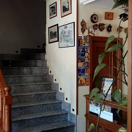 Ξενοδοχείο Perales Puebla de Sanabria