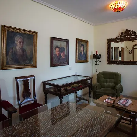 Perales Отель 2*
