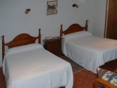 Szálloda Perales 2*